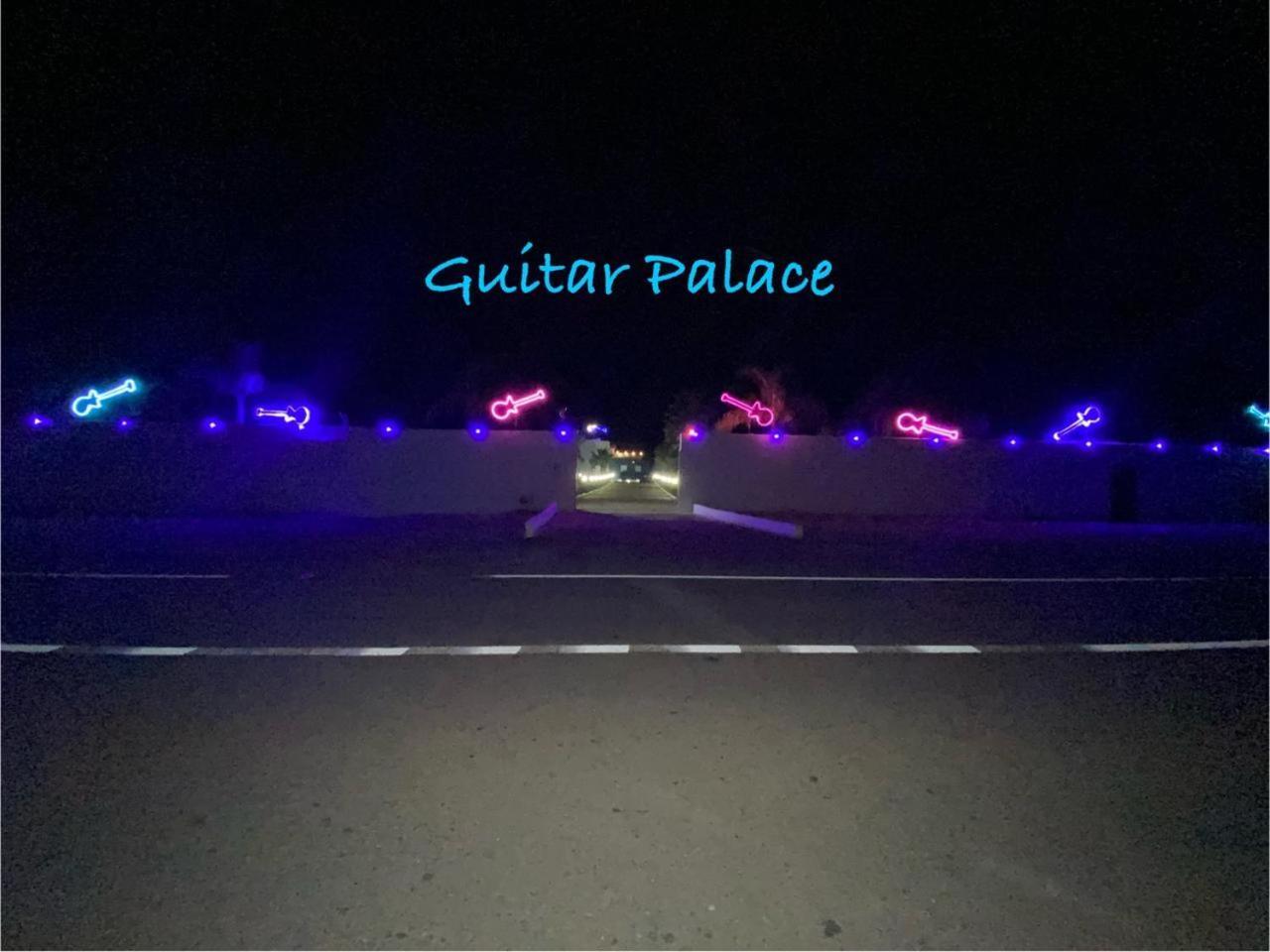 Ecohame - Oeko-Hain - Ecohaven - Ecobrio Guitar Palace Bni Quolla Exterior photo